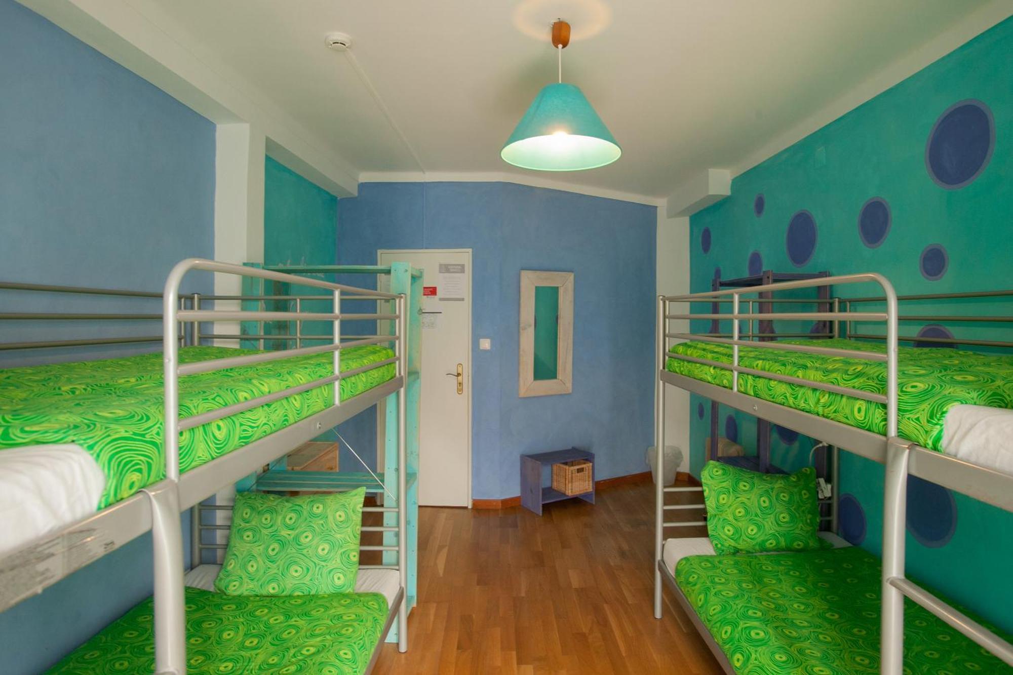 Ericeira Surf Camp 호스텔 객실 사진